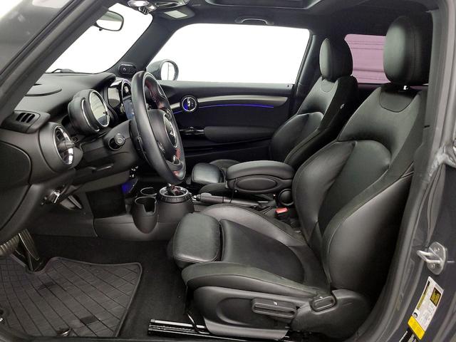 Photo of 2015 Gray MINI Hardtop