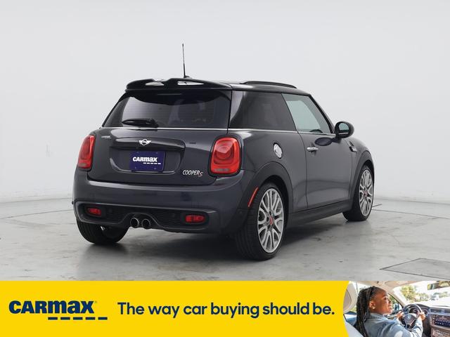 Photo of 2015 Gray MINI Hardtop