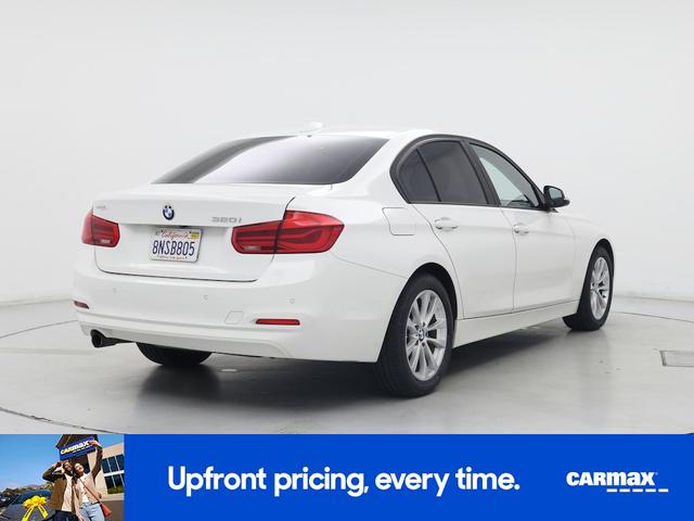 Photo of 2016 White BMW 320