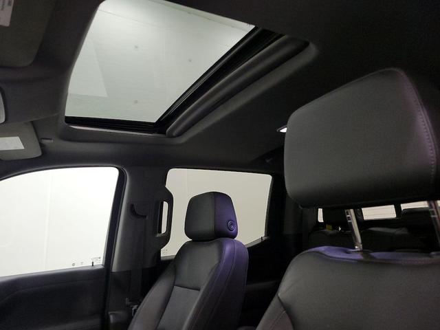 Photo of 2021 White Chevrolet Silverado 1500