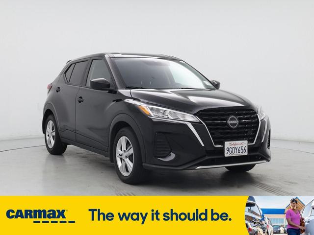 2023 Nissan Kicks