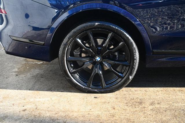 Photo of 2023 Tanzanite Blue II Metallic BMW X7