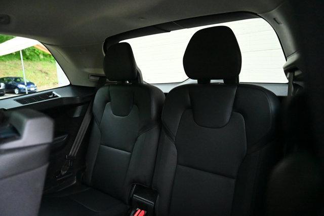 Photo of 2022 Black Volvo XC90