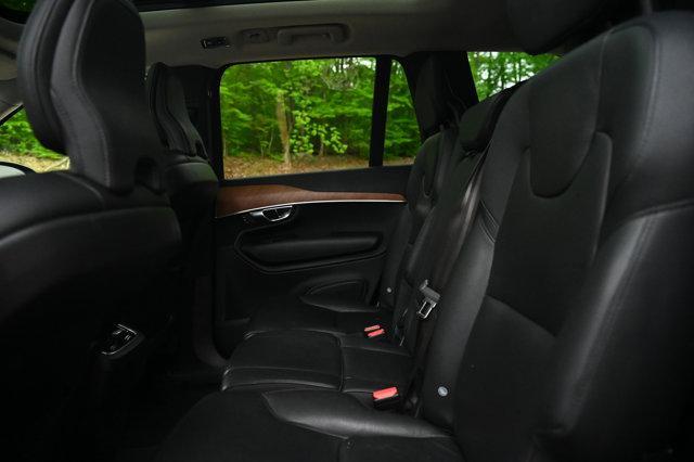 Photo of 2022 Black Volvo XC90