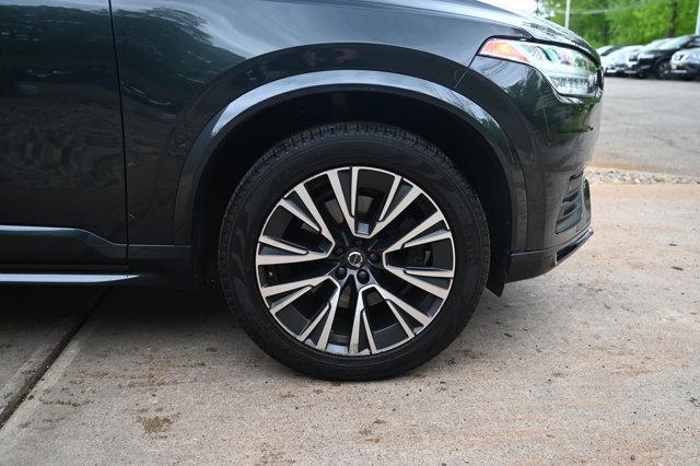 Photo of 2022 Black Volvo XC90