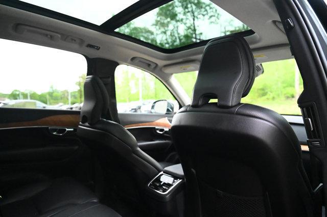 Photo of 2022 Black Volvo XC90