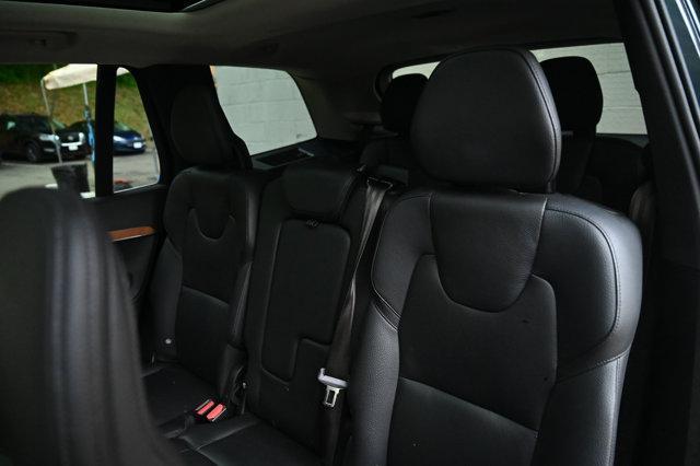 Photo of 2022 Black Volvo XC90
