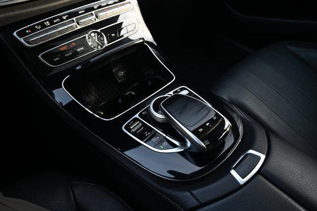 Photo of 2017 Silver Mercedes-Benz E-Class