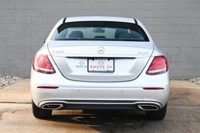 Photo of 2017 Silver Mercedes-Benz E-Class