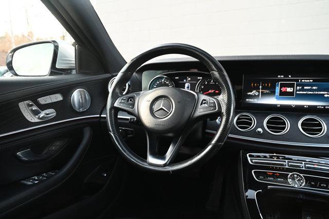 Photo of 2017 Silver Mercedes-Benz E-Class
