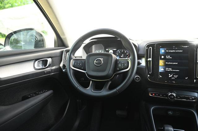 Photo of 2022 Black Volvo XC40