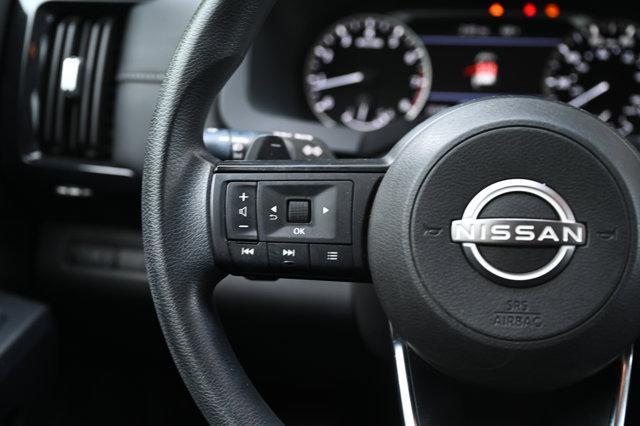 Photo of 2023 Super Black Nissan Pathfinder