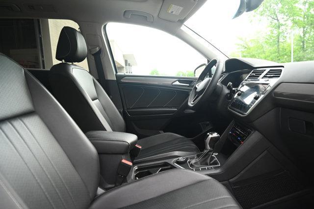 Photo of 2022 Pyrite Silver Metallic Volkswagen Tiguan