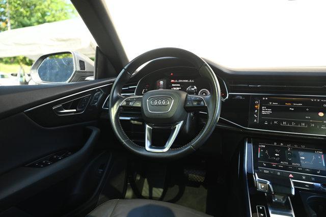 Photo of 2020 Gray Metallic Audi Q8