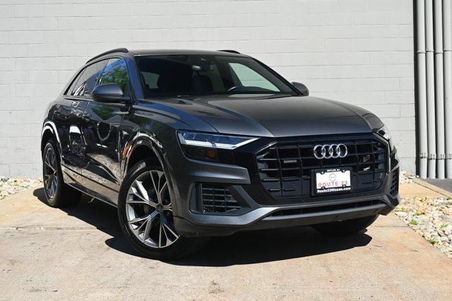 Photo of 2020 Gray Metallic Audi Q8