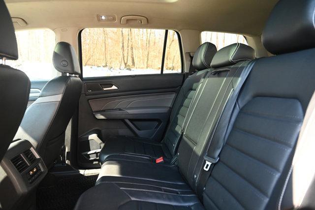 Photo of 2021 Platinum Gray Metallic Volkswagen Atlas