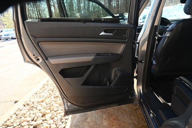 Photo of 2021 Platinum Gray Metallic Volkswagen Atlas