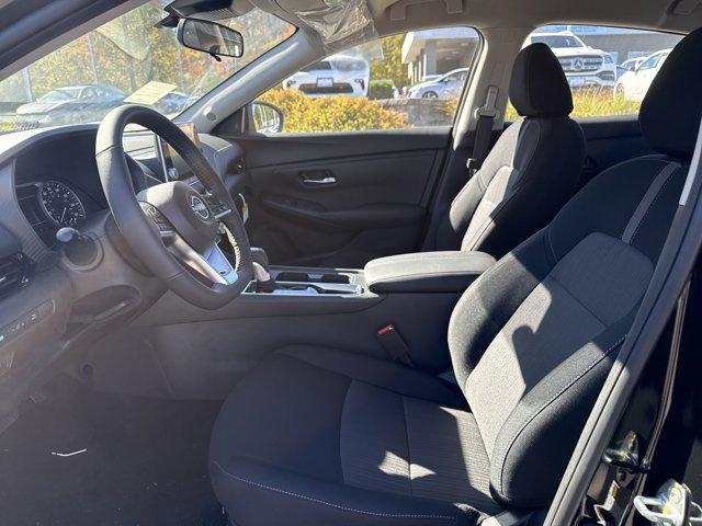 Photo of 2025 Super Black Nissan Sentra