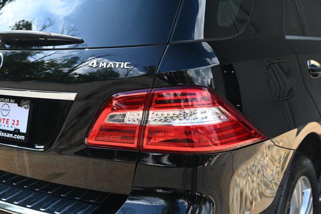 Photo of 2013 Black Mercedes-Benz M-Class