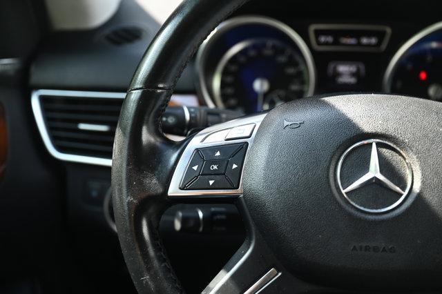 Photo of 2013 Black Mercedes-Benz M-Class