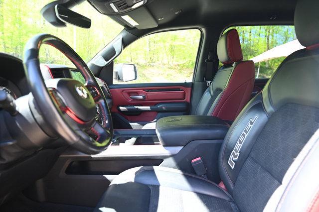 Photo of 2020 Bright White Clearcoat RAM 1500