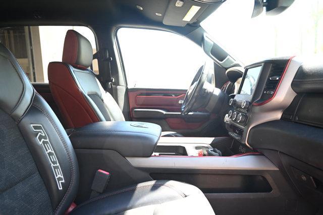 Photo of 2020 Bright White Clearcoat RAM 1500