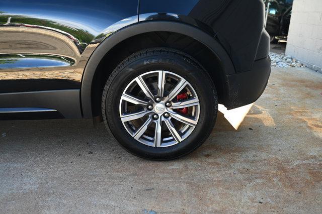 Photo of 2021 Stellar Black Metallic Cadillac XT4