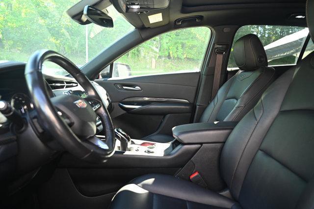 Photo of 2021 Stellar Black Metallic Cadillac XT4