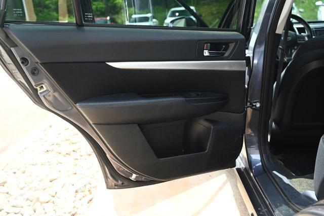Photo of 2012 Graphite Gray Metallic Subaru Outback
