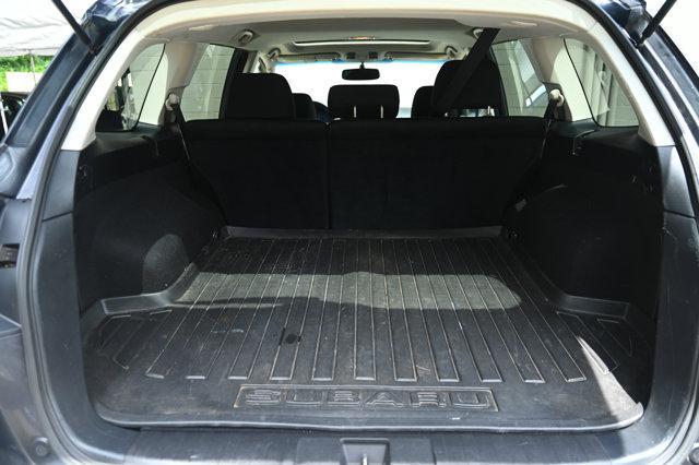 Photo of 2012 Graphite Gray Metallic Subaru Outback