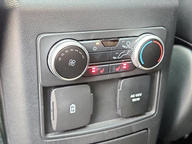 Photo of 2023 Star White Metallic Tri-Coat Ford Explorer