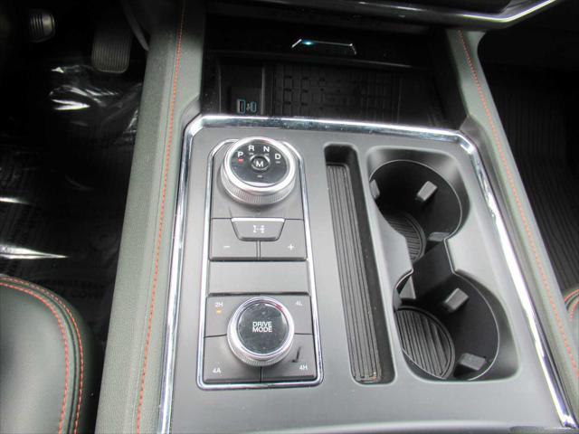 Photo of 2024 Stone Blue Metallic Ford Expedition