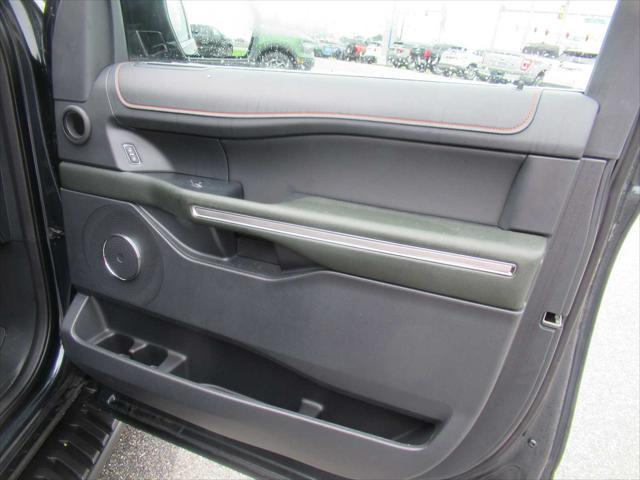 Photo of 2024 Stone Blue Metallic Ford Expedition