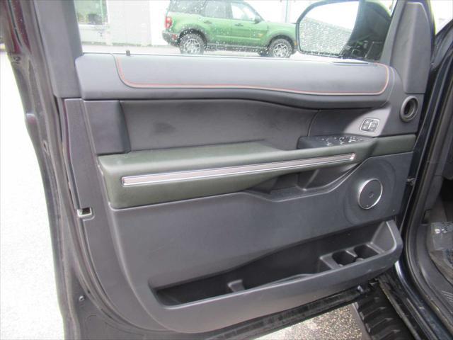 Photo of 2024 Stone Blue Metallic Ford Expedition