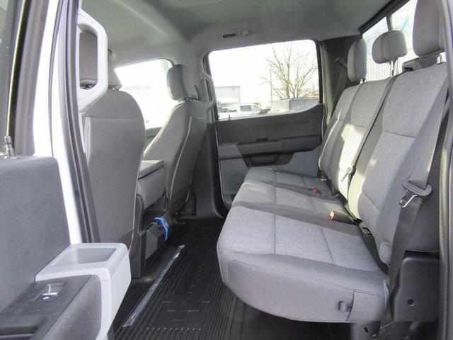 Photo of 2025 Oxford White Ford F-350