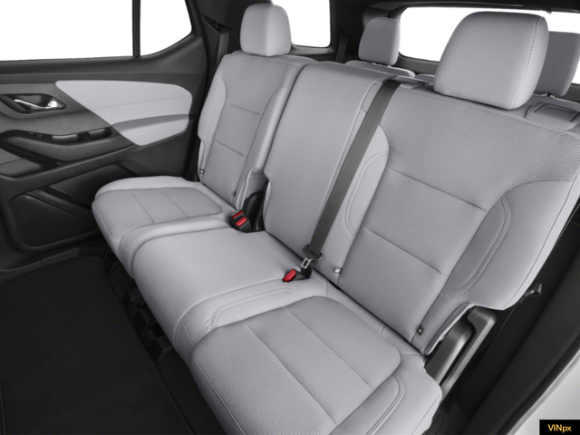 Photo of 2023 Summit White Chevrolet Traverse