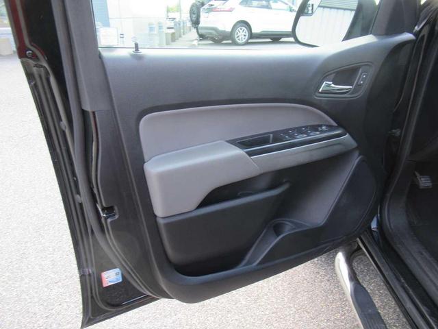 Photo of 2019 Black Chevrolet Colorado