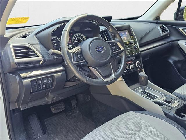 Photo of 2022 Crystal White Pearl Subaru Forester