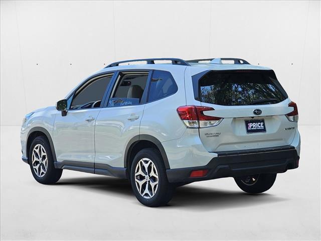 Photo of 2022 Crystal White Pearl Subaru Forester