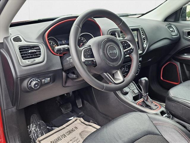 Photo of 2021 Redline Pearlcoat Jeep Compass