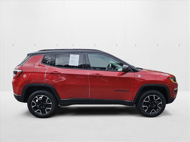 Photo of 2021 Redline Pearlcoat Jeep Compass