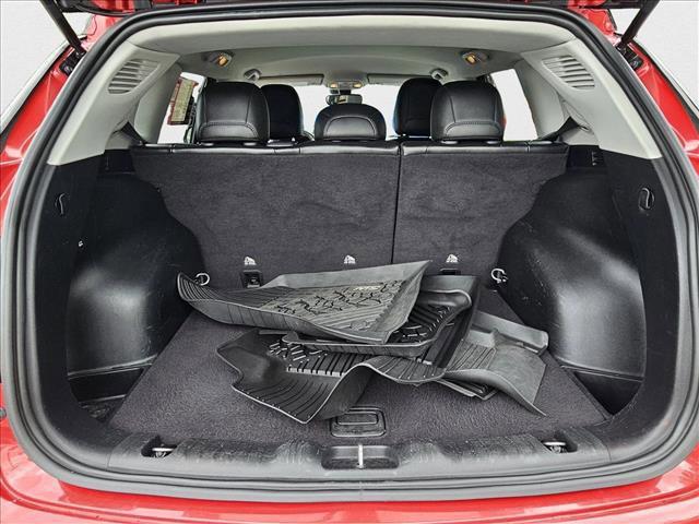 Photo of 2021 Redline Pearlcoat Jeep Compass
