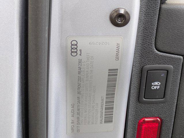 Photo of 2017 Florett Silver Metallic Audi A4