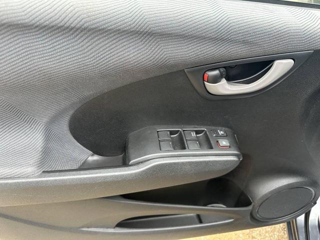 Photo of 2013 Polished Metal Metallic Honda Fit