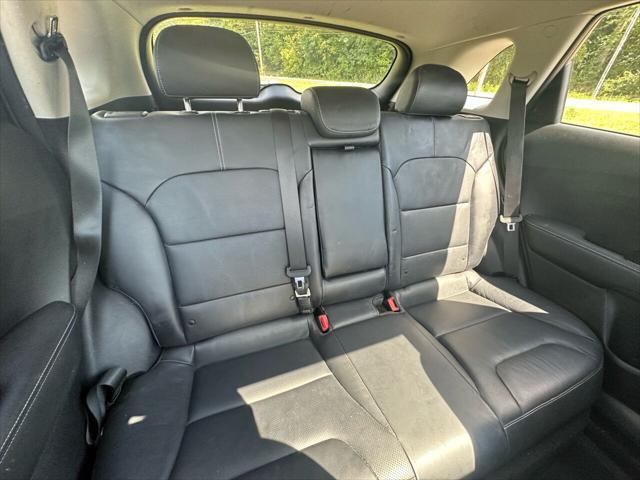 Photo of 2017 Rich Espresso Kia Niro