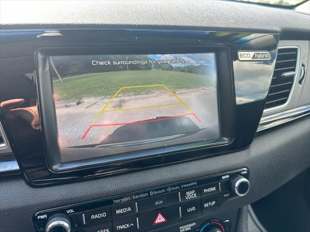 Photo of 2017 Rich Espresso Kia Niro