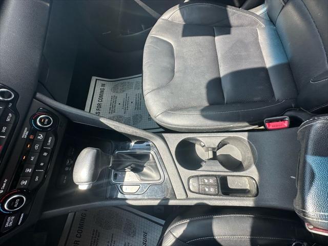 Photo of 2017 Rich Espresso Kia Niro