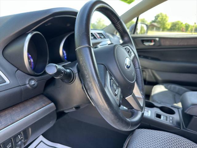 Photo of 2016 Gray Subaru Outback
