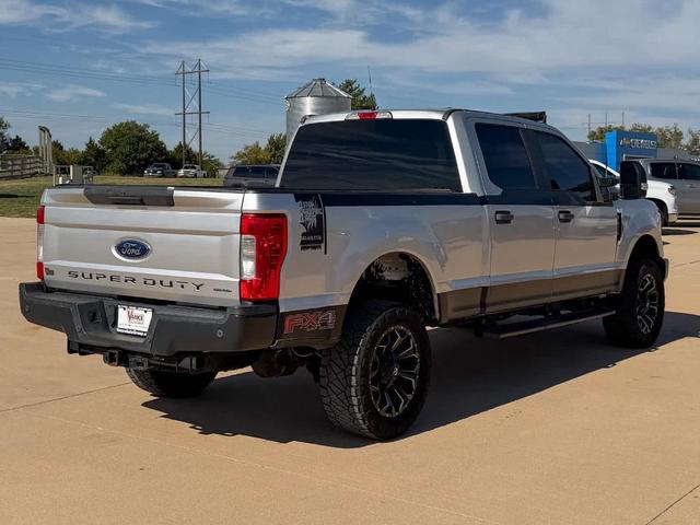 Photo of 2017 Ingot Silver Metallic Ford F-250