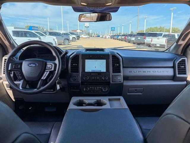 Photo of 2017 Ingot Silver Metallic Ford F-250